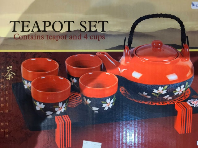 Asian style ceramic tea set | Pandora's Boox